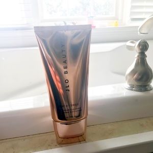 JLo Beauty Gel Cleanser